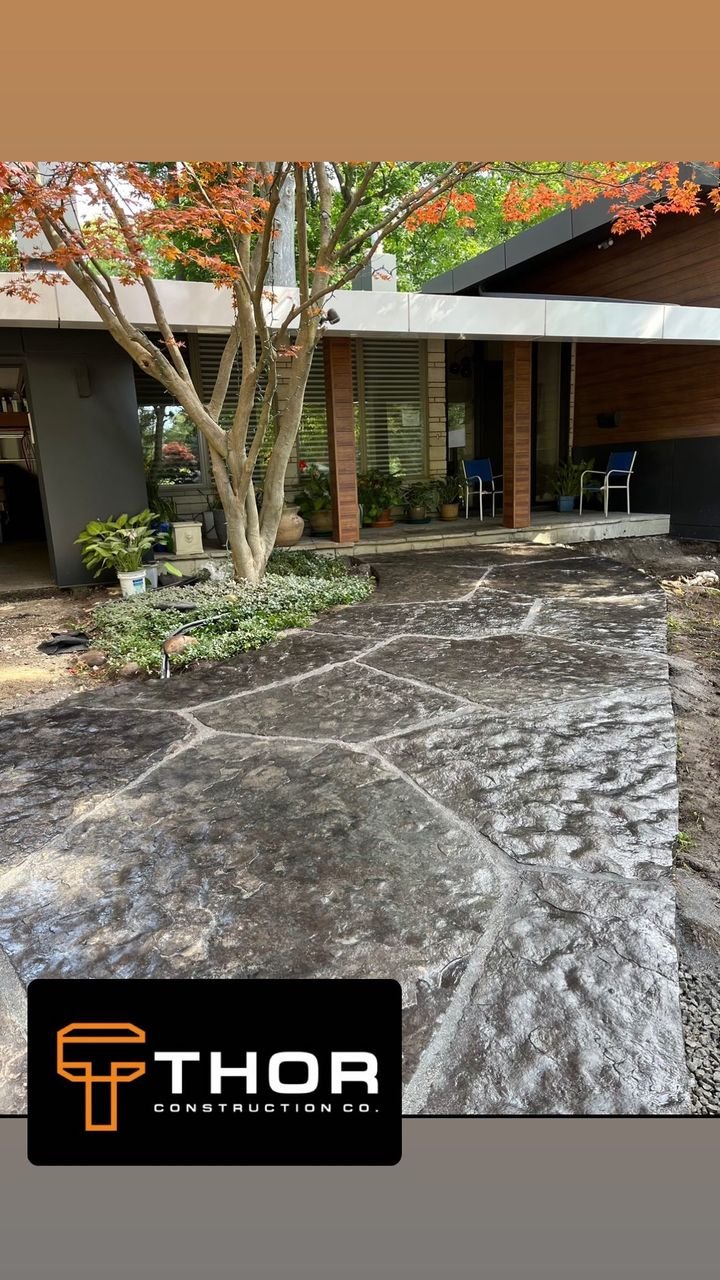 Jumbo flagstone project, complete. Thor Construction job video.