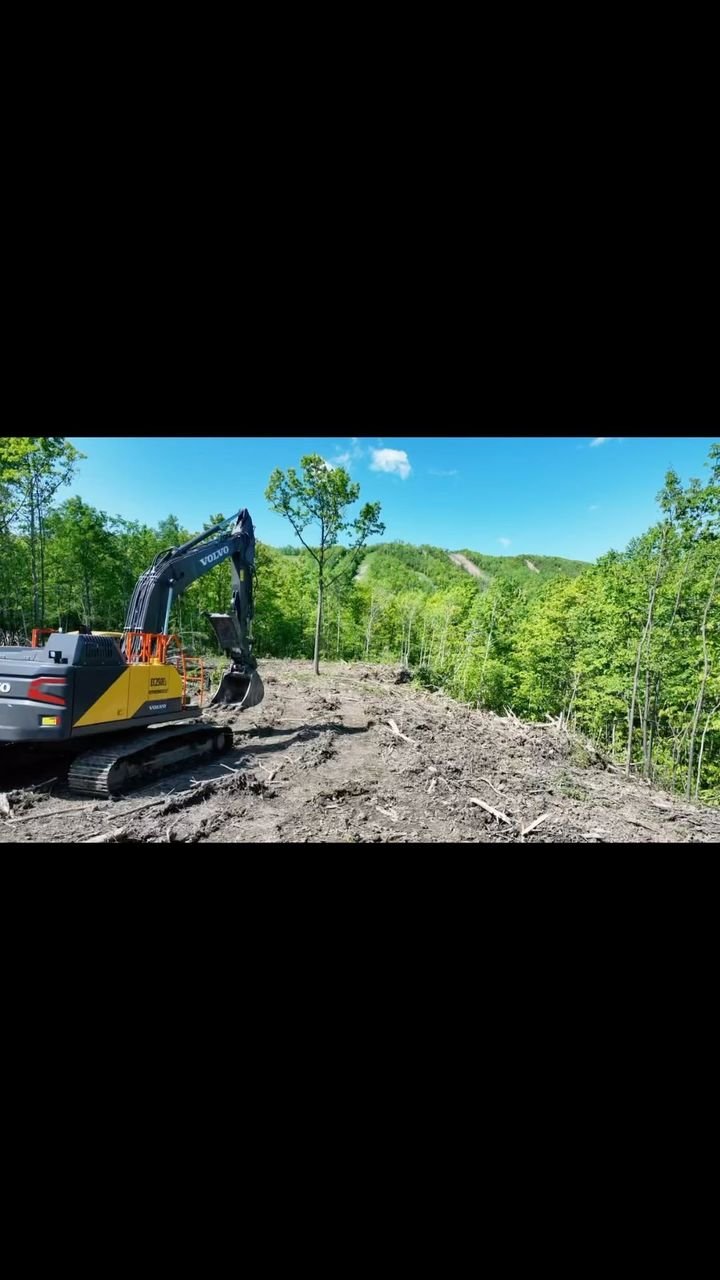 Our Volvo EC250 at work. Thor Construction job video.