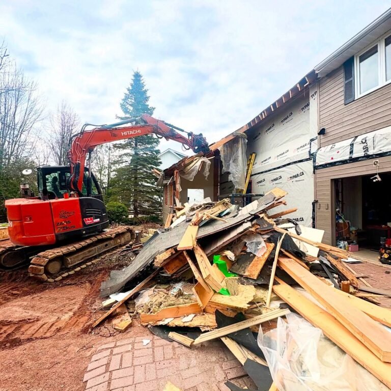 House demolition before a new build. Thor Construction job photo.